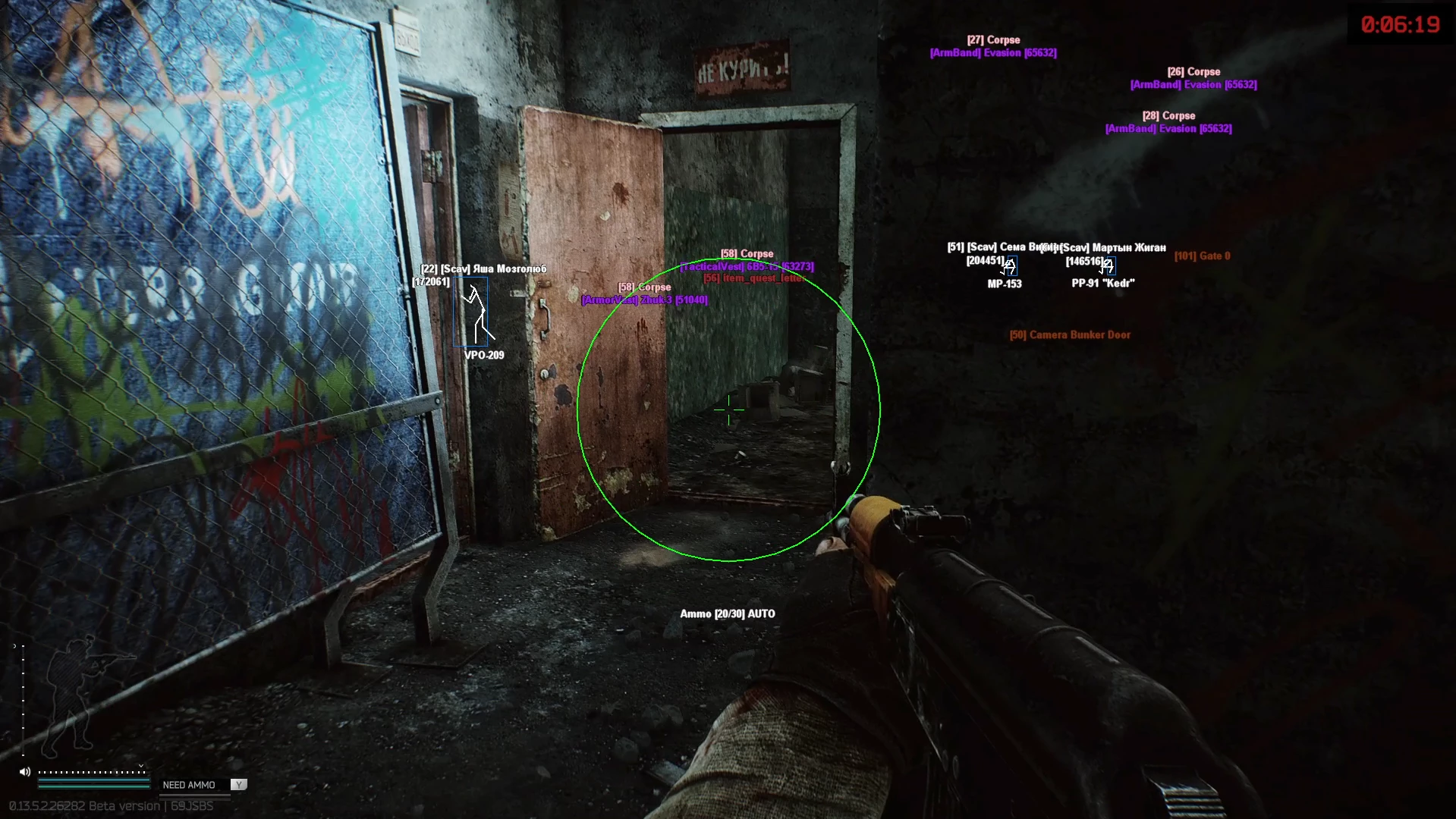 Escape From Tarkov cheats ESP overlay in raid
